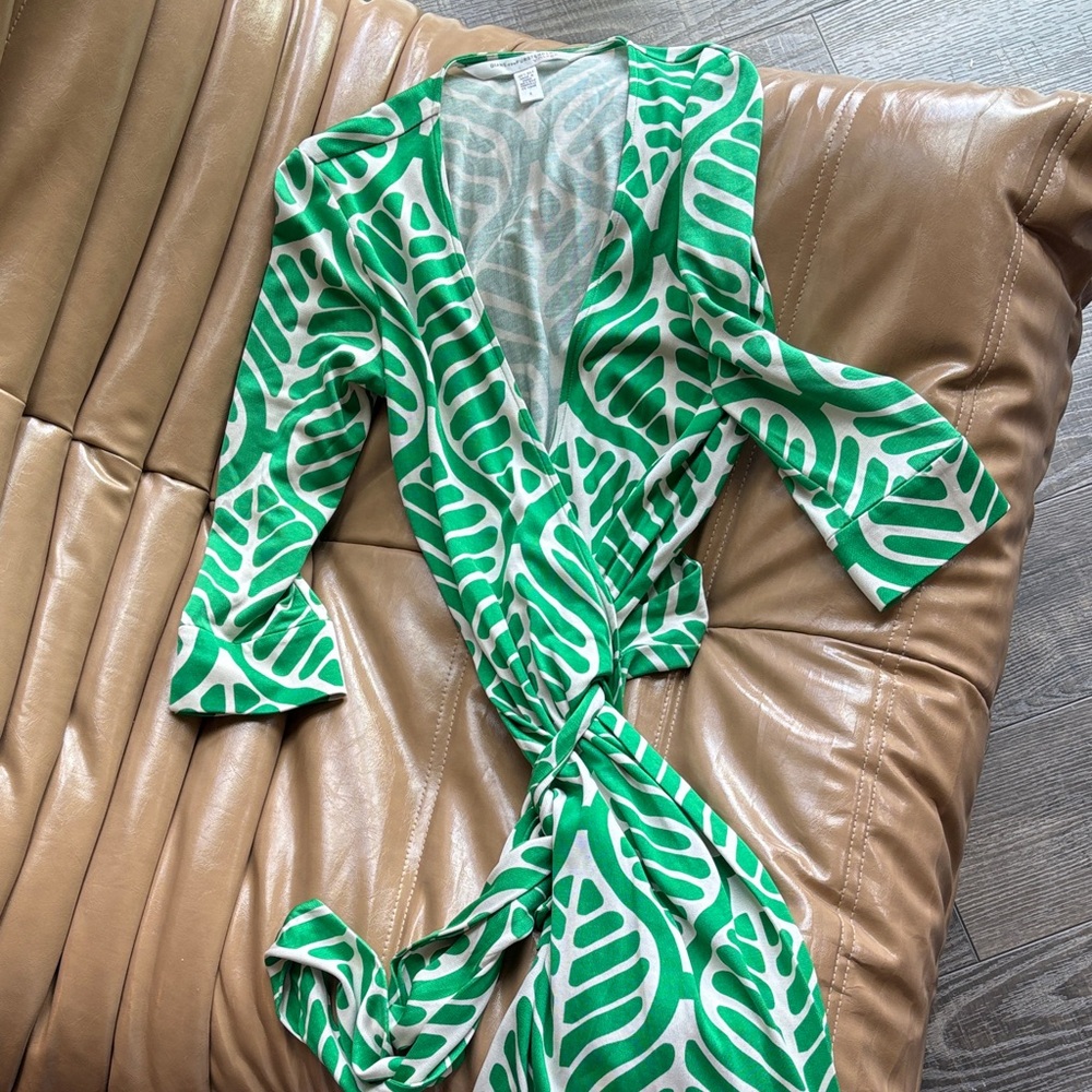 Diane Von Furstenberg Vintage Green Leaves Wrap Dress Justin 4